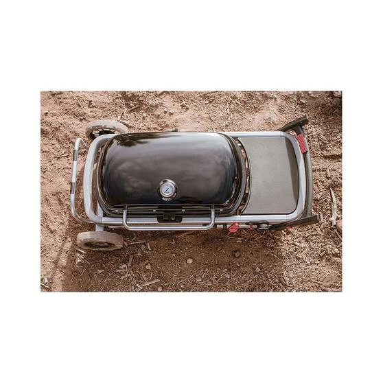 Weber Traveler Portable Gas BBQ 5 Weber Traveler Portable Gas BBQ - Image 3