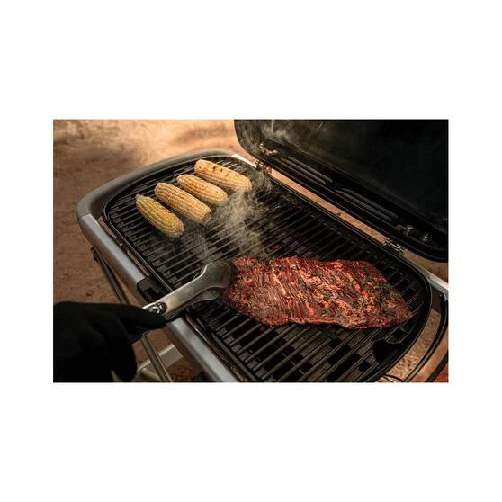 Weber Traveler Portable Gas BBQ 14 Weber Traveler Portable Gas BBQ - Image 12
