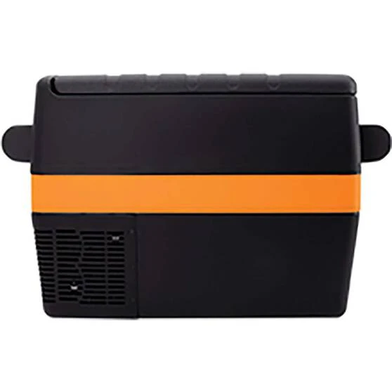 XTM 4x4 Accessories XTM45 40L Fridge Freezer And Cover Pack 7 XTM 4x4 Accessories XTM45 40L Fridge Freezer And Cover Pack - Image 5